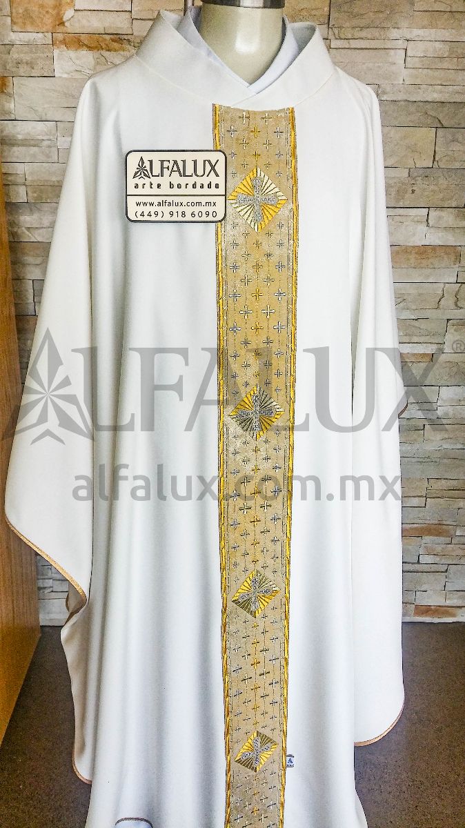 16 MAGNUS Central Brocado 444